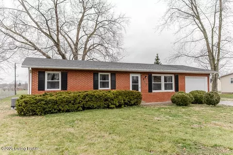317 Hickory Dr, Hanover, IN 47243