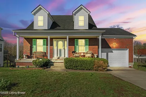 6921 Matthews Rd, Louisville, KY 40258