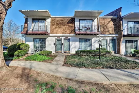 213 Fairfax Ave #2, Louisville, KY 40207