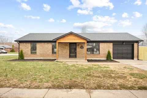 256 Big Oaks Dr, Louisville, KY 40229