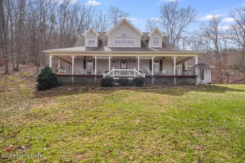 357 Woods Bend Dr, Brooks, KY 40109