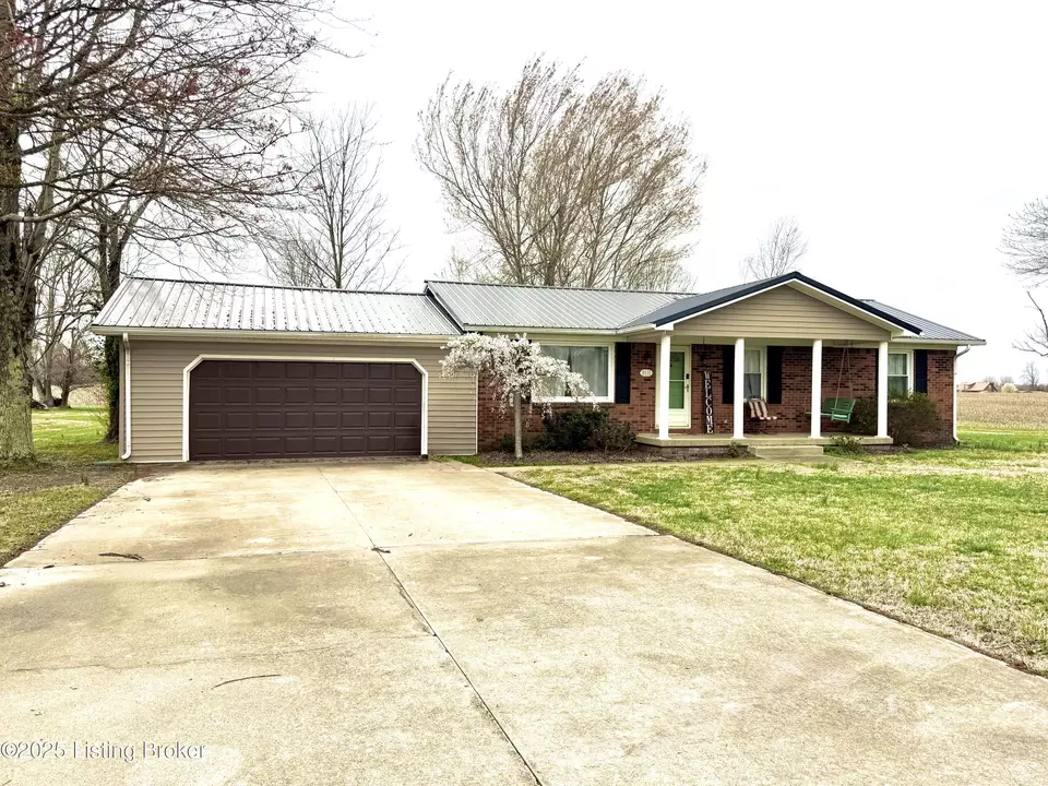 Exterior - 8113 Hwy 259 N, Bee Spring, KY 42207 photo 8 of 9