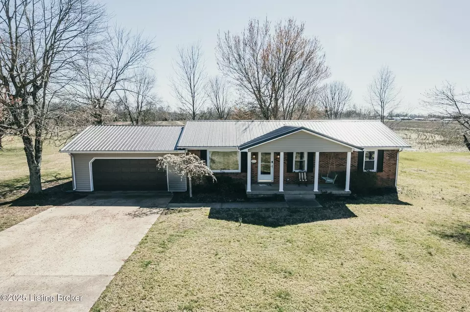 Exterior - 8113 Hwy 259 N, Bee Spring, KY 42207 photo 1 of 9