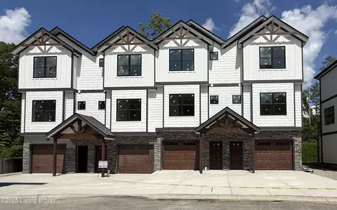 7405 Park Vue Dr, Crestwood, KY 40014