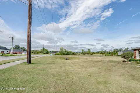 Other - 504 Red Leaf Dr, Carrollton, KY 41008 photo 6 of 7