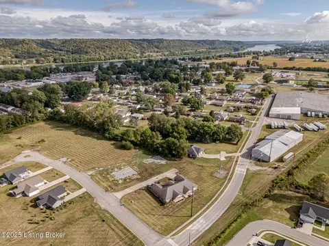 View/Area - 504 Red Leaf Dr, Carrollton, KY 41008 photo 1 of 5