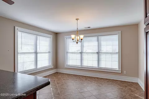 Dining - 504 Red Leaf Dr, Carrollton, KY 41008 photo 3 of 3
