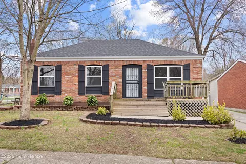 10114 Blue Creek Dr, Louisville, KY 40229
