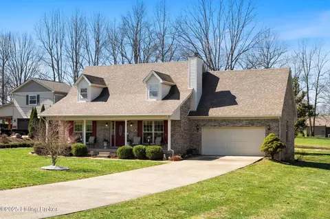 998 Highland Springs Dr, Mount Washington, KY 40047