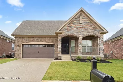 15946 Cumberland Lake Cir, Louisville, KY 40245