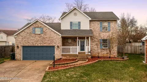 4316 Arwine Ct, Louisville, KY 40245