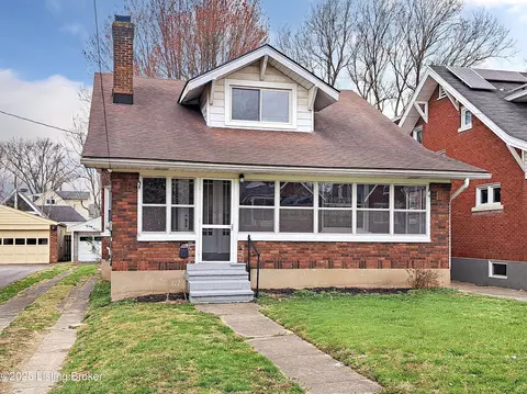 122 Oxford Pl, Louisville, KY 40207