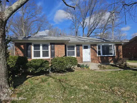 8128 Afterglow Dr, Louisville, KY 40214