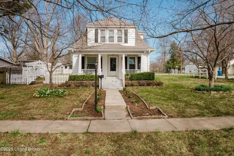301 Birch Ave, La Grange, KY 40031