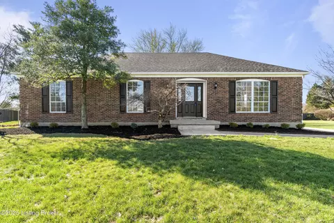 209 Buttonwood Ct, Shepherdsville, KY 40165