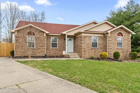 7103 Glen Echo Pl, Louisville, KY 40258