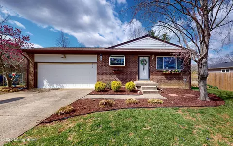5502 Lake Ct, Crestwood, KY 40014