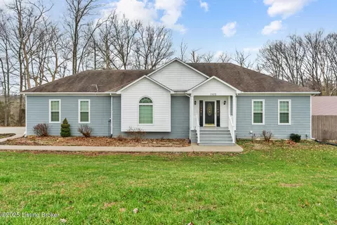 1522 Whitfield Ln, Taylorsville, KY 40071