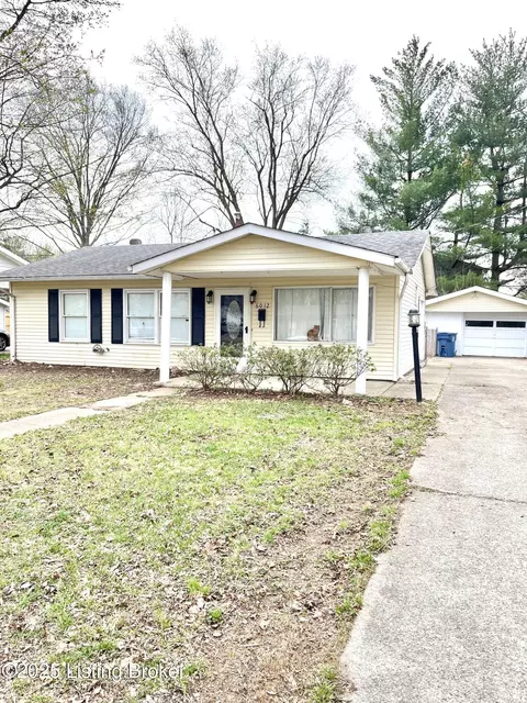 6012 Halma Dr, Louisville, KY 40272