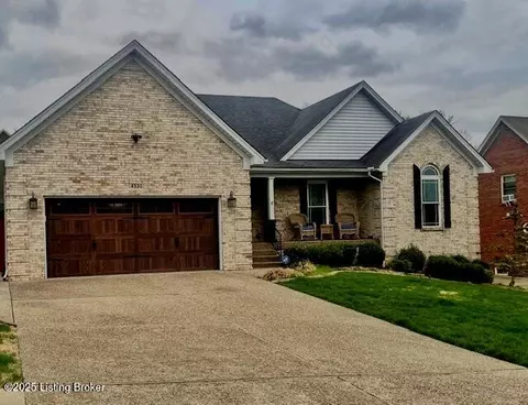 4520 Stone Wynde Dr, Louisville, KY 40272