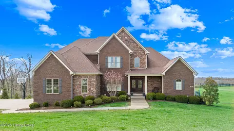 101 Deer Ridge Ct, Simpsonville, KY 40067