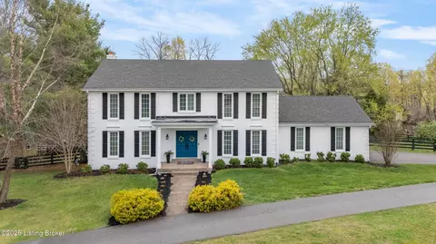 12101 Plantation Blvd, Goshen, KY 40026
