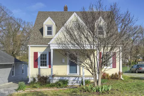 1677 Christian St, Louisville, KY 40213