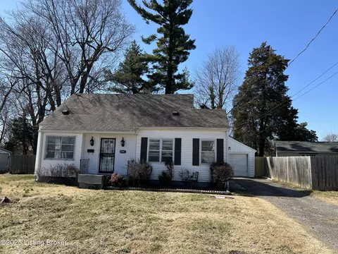 3704 Luken Dr, Louisville, KY 40216