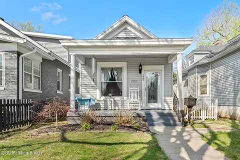 1905 Woodbourne Ave, Louisville, KY 40205