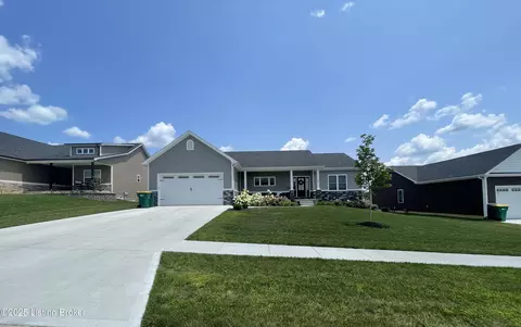 107 Sunday Silence Ct, Elizabethtown, KY 42701