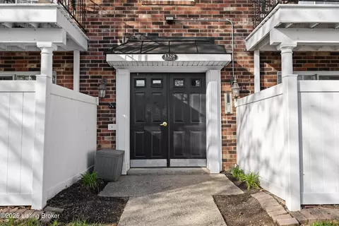 1328 Lynmar Dr #5, Louisville, KY 40222
