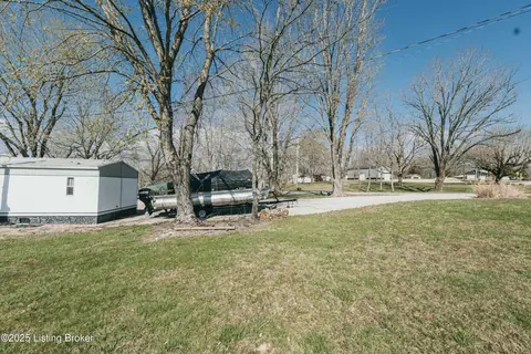 Other - 242 E Holiday Bch, Mc Daniels, KY 40152 photo 11 of 17