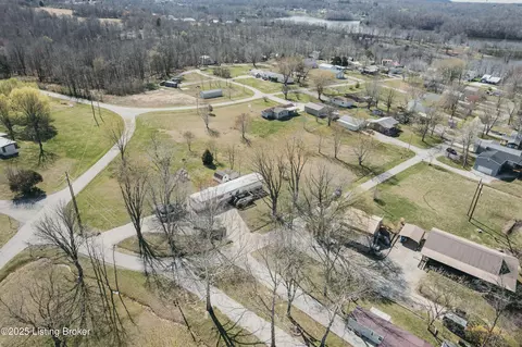 View/Area - 242 E Holiday Bch, Mc Daniels, KY 40152 photo 5 of 8