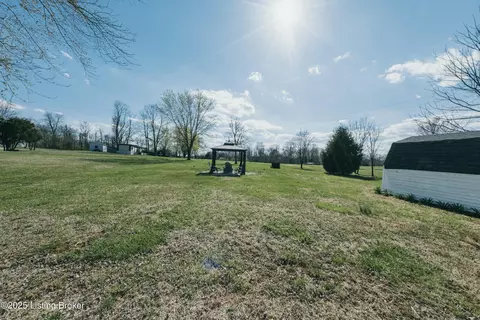 Exterior - 242 E Holiday Bch, Mc Daniels, KY 40152 photo 6 of 7