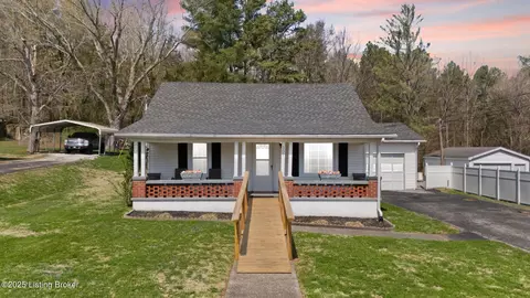301 Vincent St, Brownsville, KY 42210