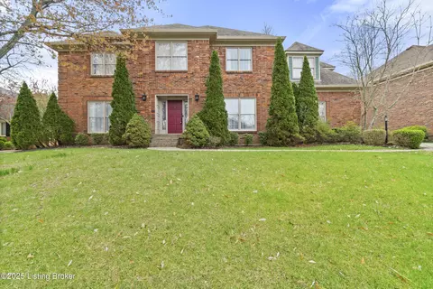 309 Lake Forest Pkwy, Louisville, KY 40245