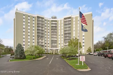 5100 Us Highway 42 #724, Louisville, KY 40241