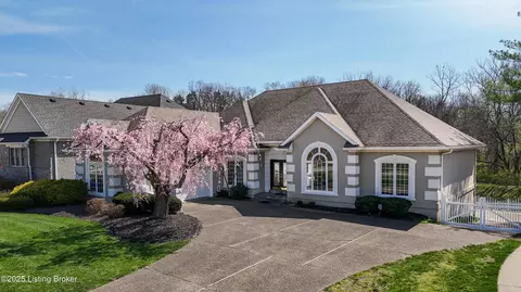 608 Lake Sterling Rd, Louisville, KY 40223