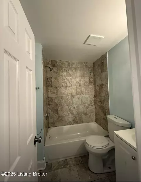 3131 Garland Ave, Louisville, KY 40211