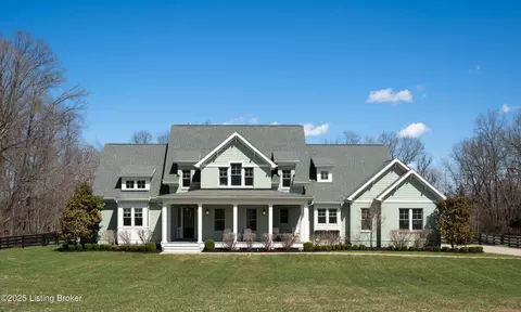 31 Crabapple Ct, Louisville, KY 40245
