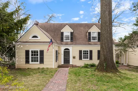 541 Barberry Ln, Louisville, KY 40206