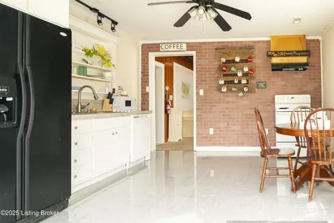 Other - 138 E Main St, Glendale, KY 42740 photo 5 of 8