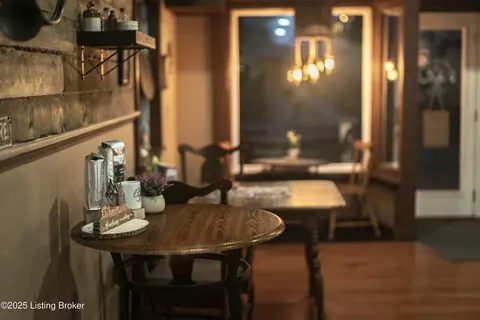 Dining - 138 E Main St, Glendale, KY 42740 photo 2 of 3