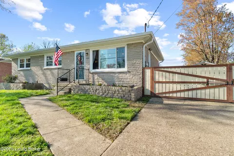 6201 Manse Dr, Louisville, KY 40258