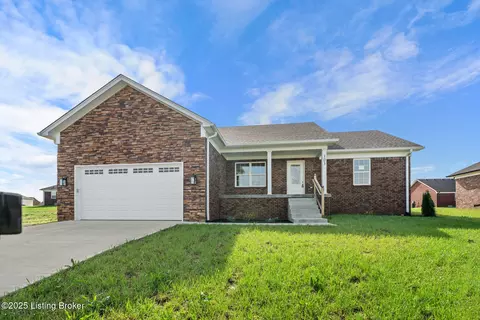 303 Rolling Meadow Ln, Bardstown, KY 40004