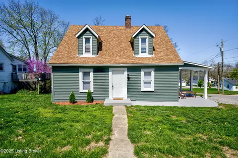 302 W Madison St, La Grange, KY 40031
