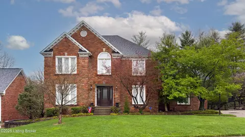 10802 Hobbs Station Rd, Louisville, KY 40223
