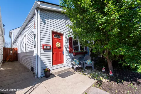 1120 Rammers Ave, Louisville, KY 40204