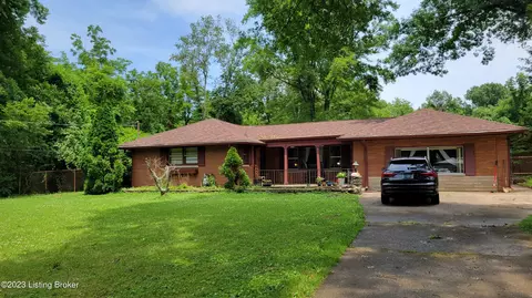 7501 Arbutus Trl, Louisville, KY 40291