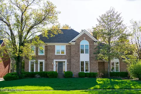 10902 Hobbs Station Rd, Louisville, KY 40223